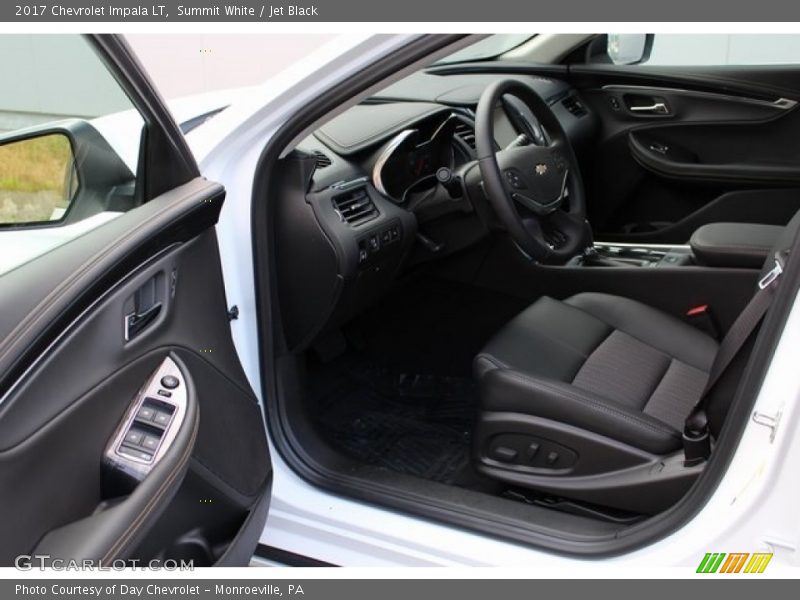 Summit White / Jet Black 2017 Chevrolet Impala LT