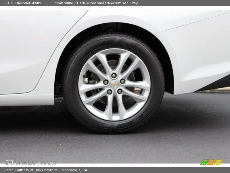 Summit White / Dark Atmosphere/Medium Ash Gray 2016 Chevrolet Malibu LT