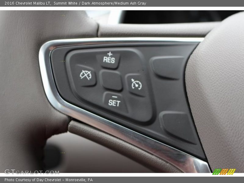 Summit White / Dark Atmosphere/Medium Ash Gray 2016 Chevrolet Malibu LT