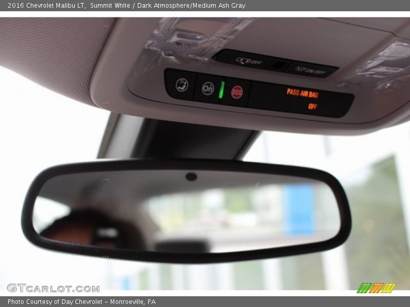 Summit White / Dark Atmosphere/Medium Ash Gray 2016 Chevrolet Malibu LT