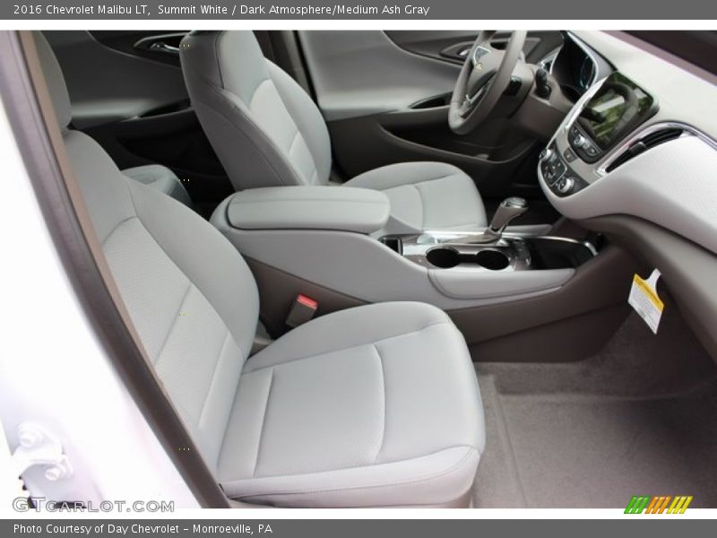 Summit White / Dark Atmosphere/Medium Ash Gray 2016 Chevrolet Malibu LT