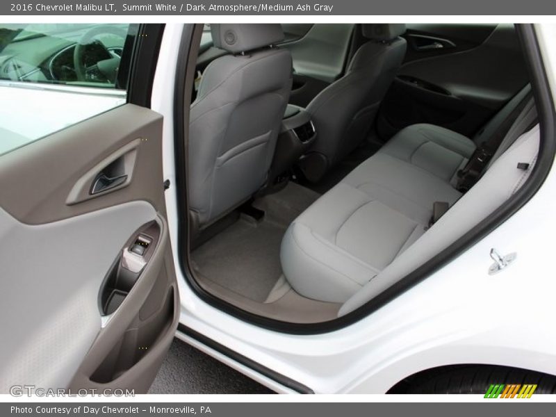 Summit White / Dark Atmosphere/Medium Ash Gray 2016 Chevrolet Malibu LT
