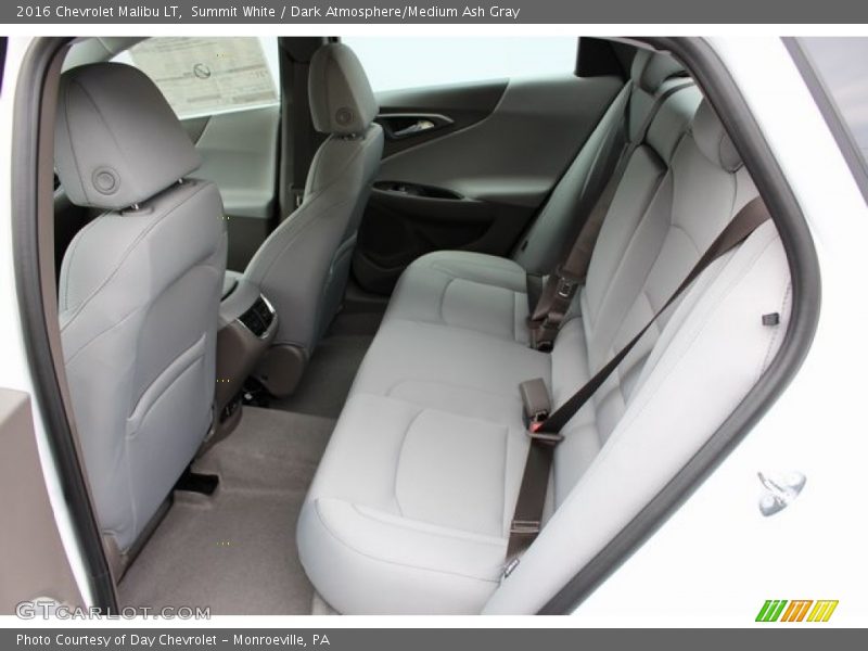 Summit White / Dark Atmosphere/Medium Ash Gray 2016 Chevrolet Malibu LT