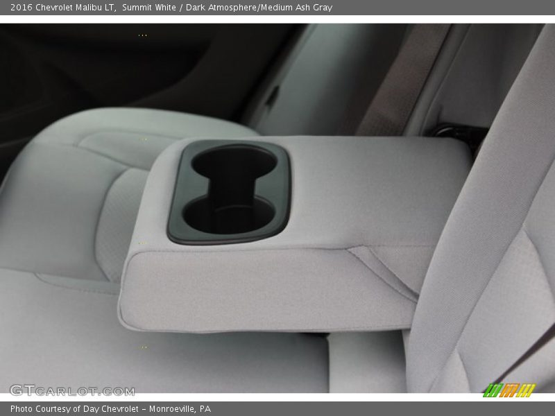 Summit White / Dark Atmosphere/Medium Ash Gray 2016 Chevrolet Malibu LT