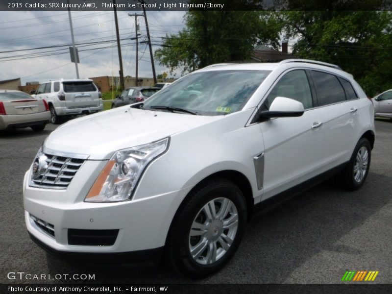 Platinum Ice Tricoat / Light Titanium/Ebony 2015 Cadillac SRX Luxury AWD
