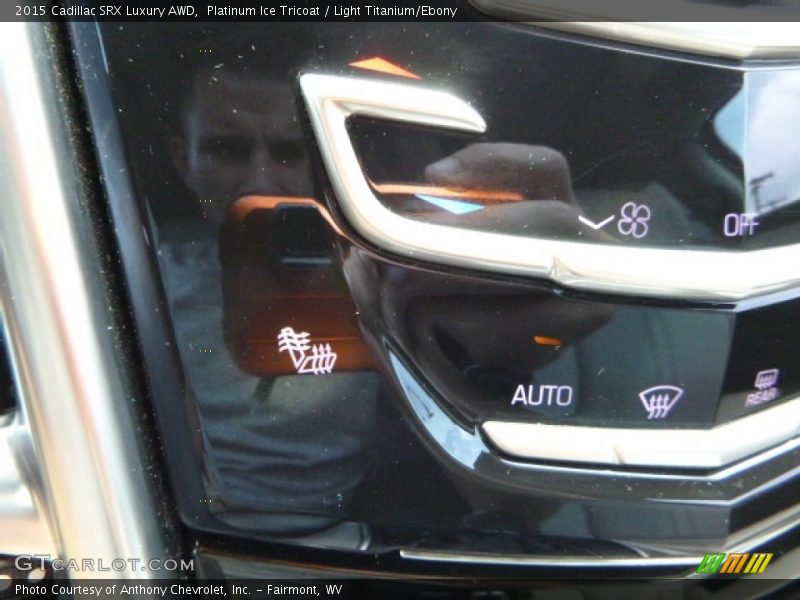 Platinum Ice Tricoat / Light Titanium/Ebony 2015 Cadillac SRX Luxury AWD