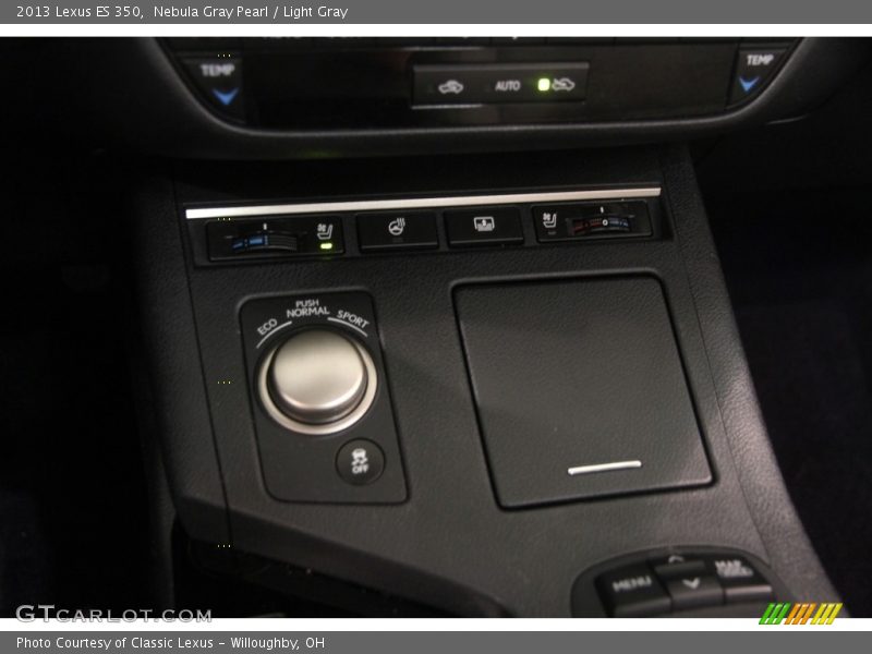 Nebula Gray Pearl / Light Gray 2013 Lexus ES 350