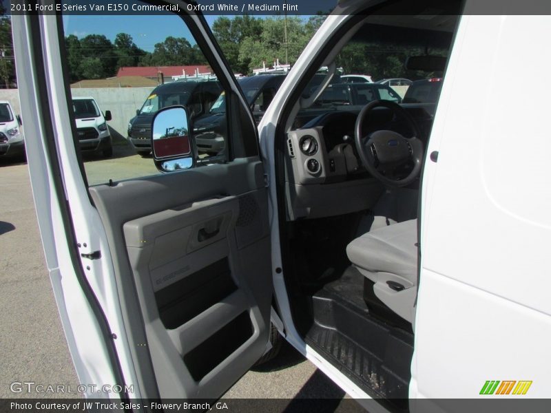 Oxford White / Medium Flint 2011 Ford E Series Van E150 Commercial