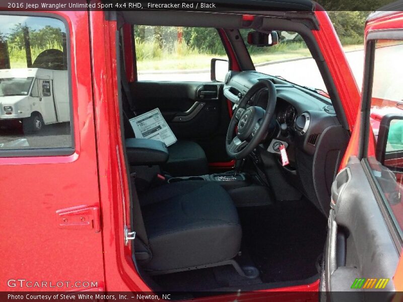 Firecracker Red / Black 2016 Jeep Wrangler Unlimited Sport 4x4 RHD