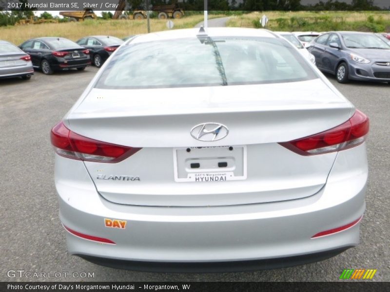 Silver / Gray 2017 Hyundai Elantra SE