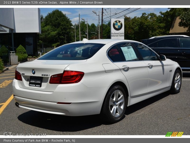 Alpine White / Cinnamon Brown 2013 BMW 5 Series 528i xDrive Sedan