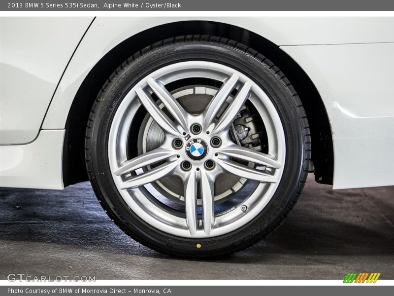 Alpine White / Oyster/Black 2013 BMW 5 Series 535i Sedan