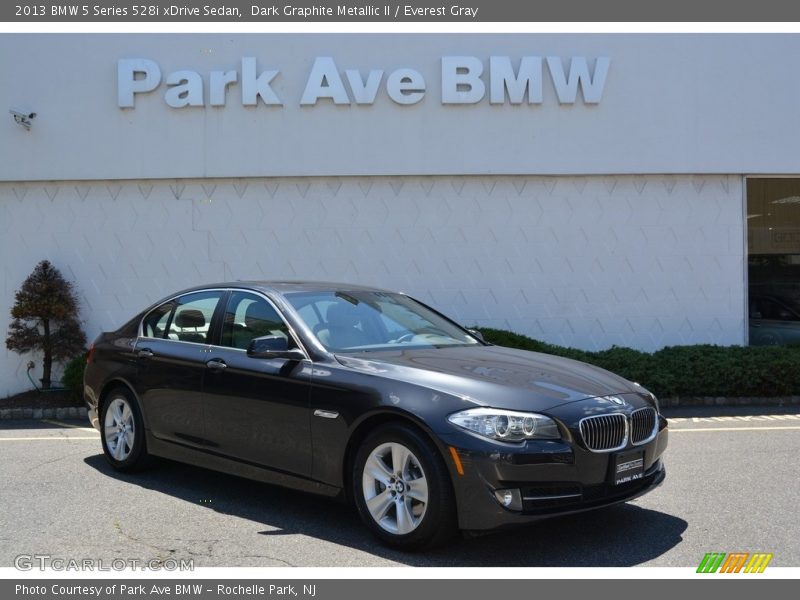 Dark Graphite Metallic II / Everest Gray 2013 BMW 5 Series 528i xDrive Sedan