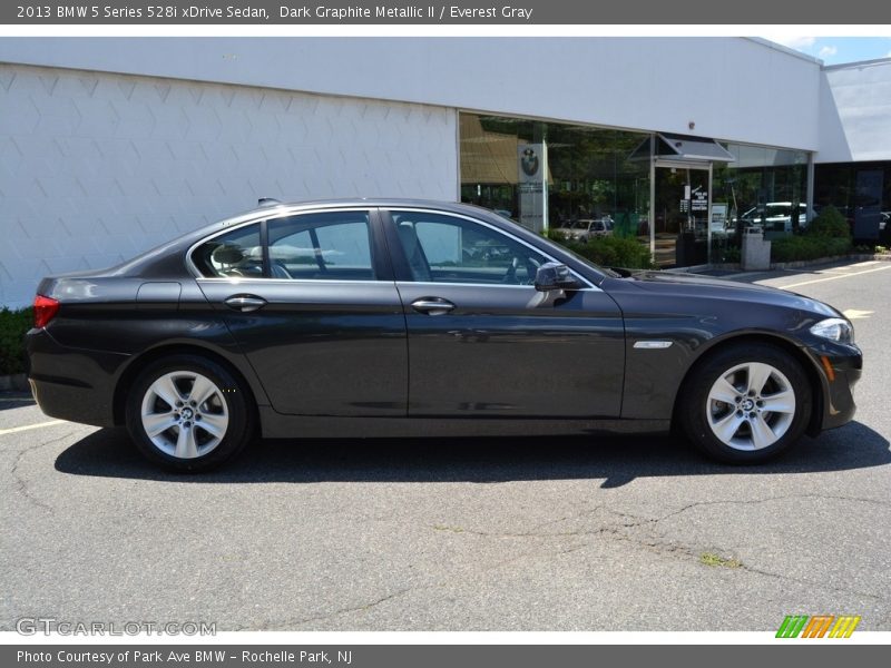 Dark Graphite Metallic II / Everest Gray 2013 BMW 5 Series 528i xDrive Sedan