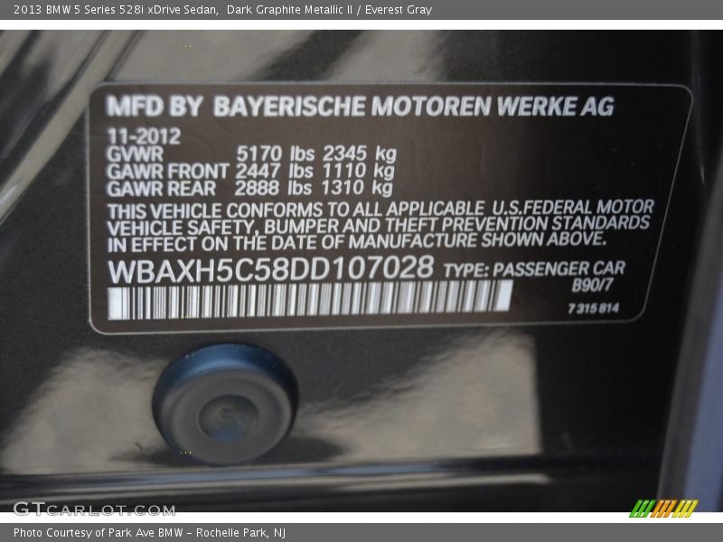 Dark Graphite Metallic II / Everest Gray 2013 BMW 5 Series 528i xDrive Sedan