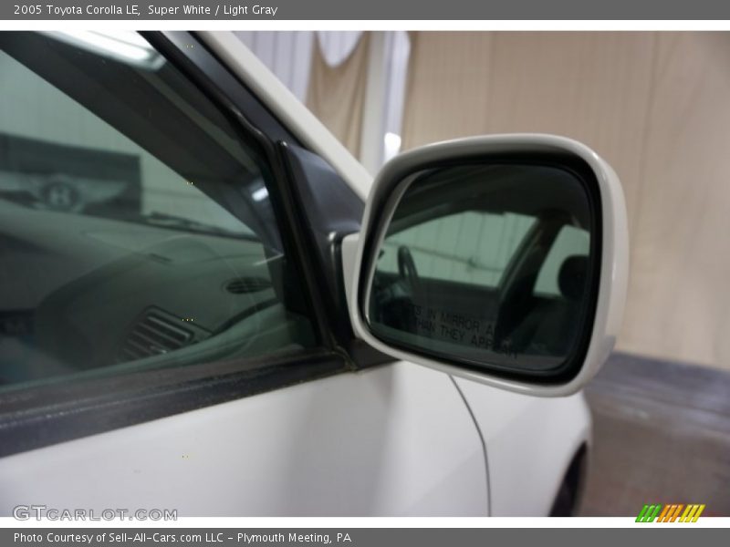 Super White / Light Gray 2005 Toyota Corolla LE