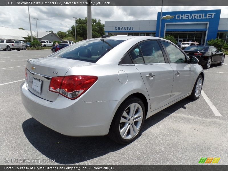 Silver Ice Metallic / Jet Black 2016 Chevrolet Cruze Limited LTZ