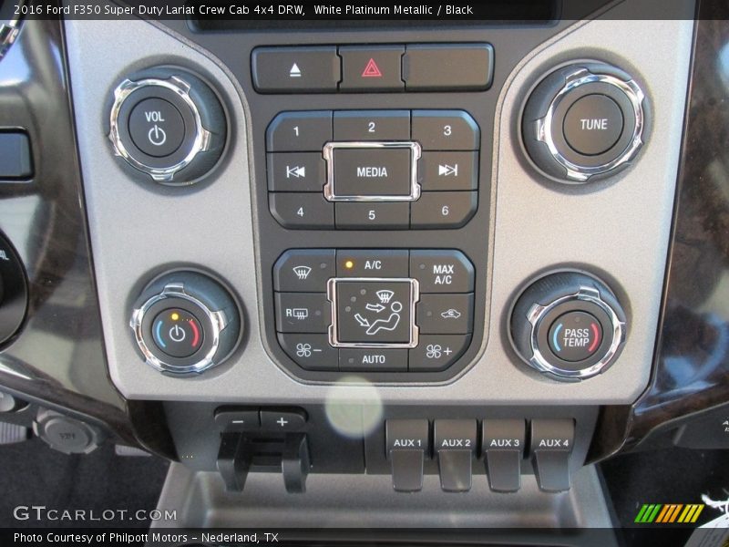 White Platinum Metallic / Black 2016 Ford F350 Super Duty Lariat Crew Cab 4x4 DRW