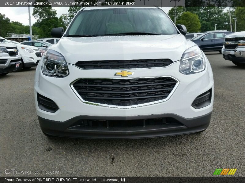 Summit White / Light Titanium/Jet Black 2017 Chevrolet Equinox LS AWD