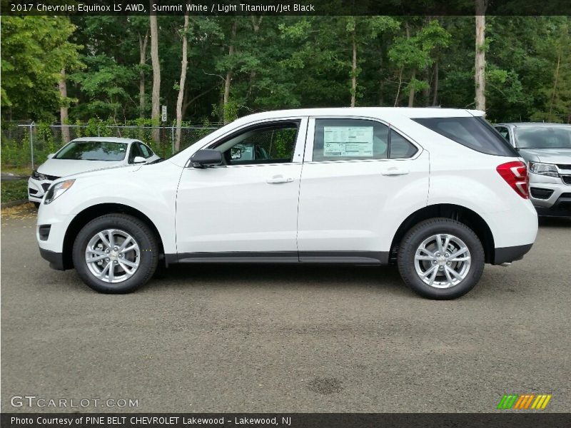 Summit White / Light Titanium/Jet Black 2017 Chevrolet Equinox LS AWD