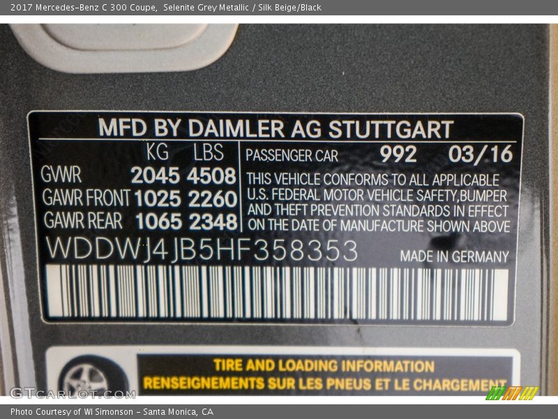 Selenite Grey Metallic / Silk Beige/Black 2017 Mercedes-Benz C 300 Coupe