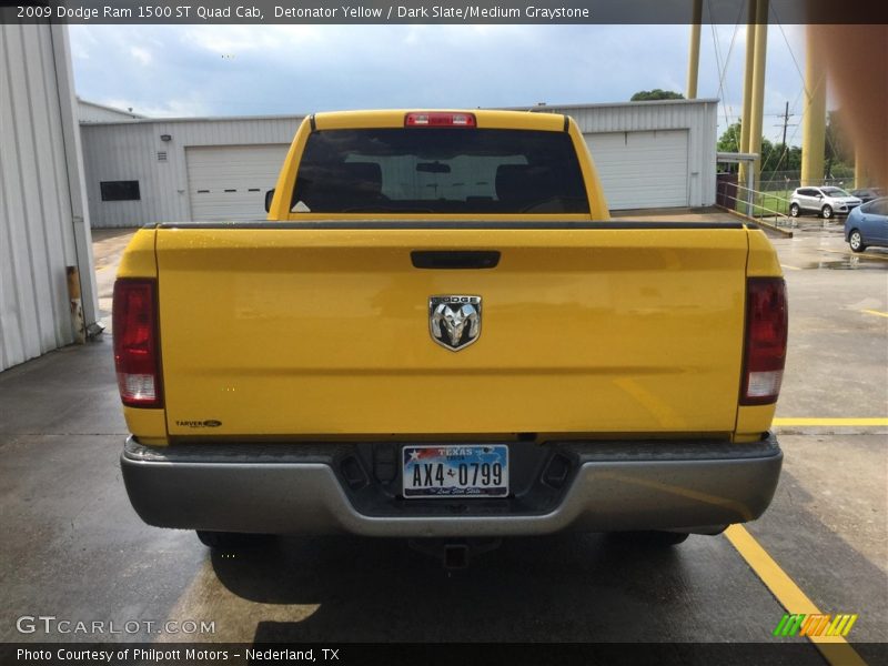 Detonator Yellow / Dark Slate/Medium Graystone 2009 Dodge Ram 1500 ST Quad Cab