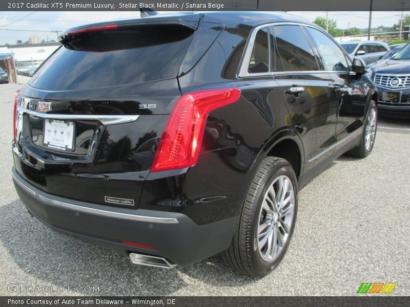 Stellar Black Metallic / Sahara Beige 2017 Cadillac XT5 Premium Luxury