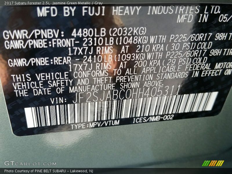 Jasmine Green Metallic / Gray 2017 Subaru Forester 2.5i