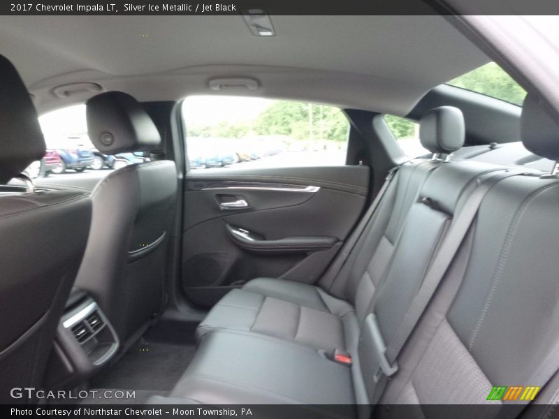 Silver Ice Metallic / Jet Black 2017 Chevrolet Impala LT