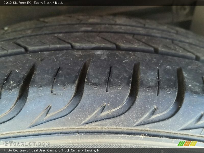Ebony Black / Black 2012 Kia Forte EX