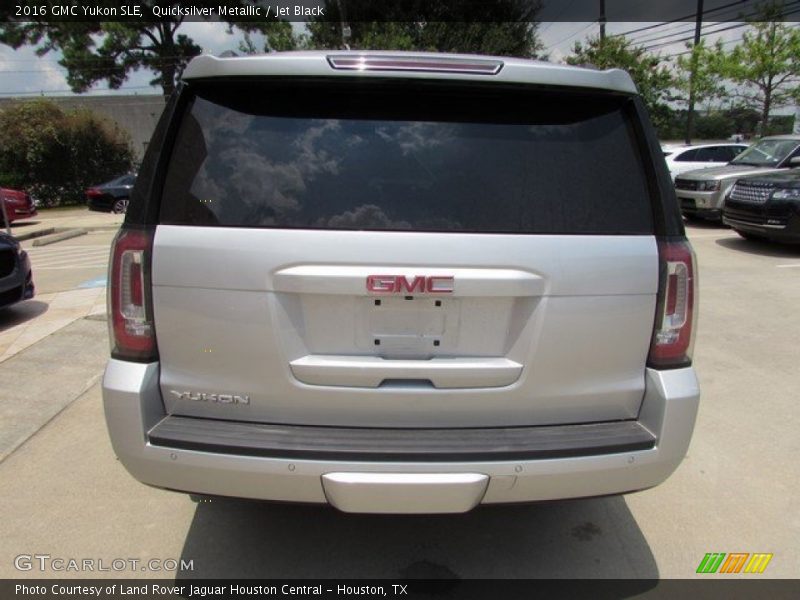 Quicksilver Metallic / Jet Black 2016 GMC Yukon SLE