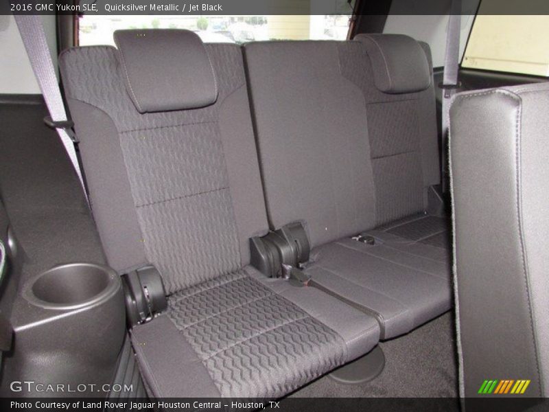 Quicksilver Metallic / Jet Black 2016 GMC Yukon SLE