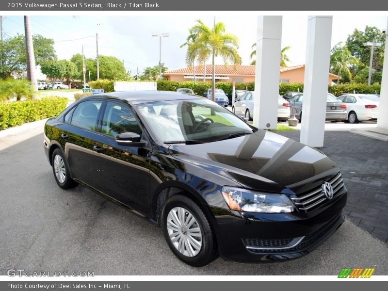 Black / Titan Black 2015 Volkswagen Passat S Sedan
