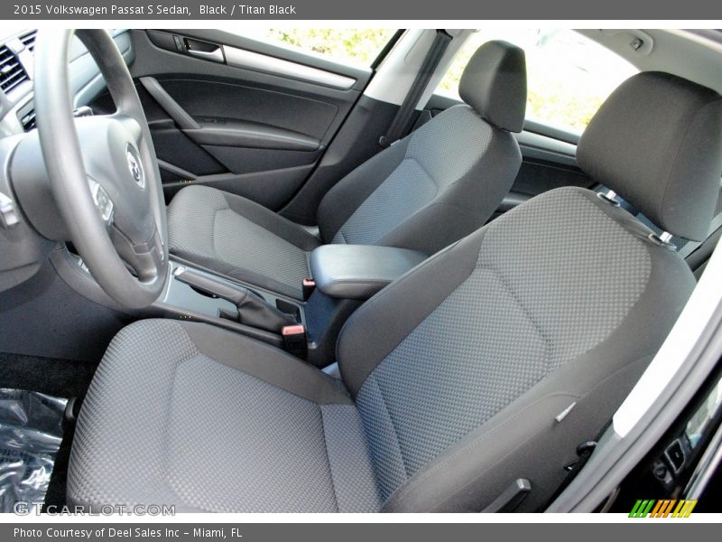 Black / Titan Black 2015 Volkswagen Passat S Sedan