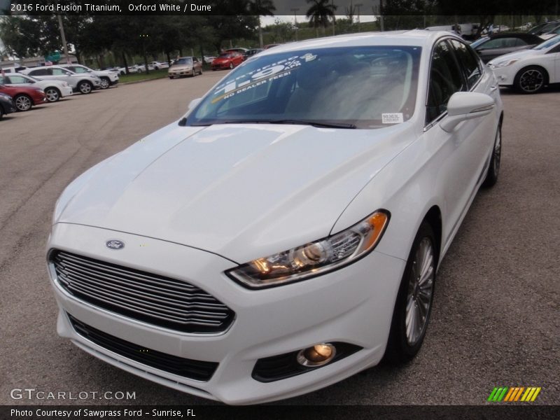 Oxford White / Dune 2016 Ford Fusion Titanium