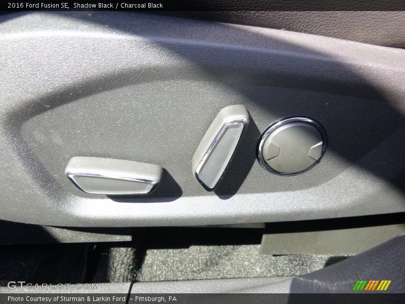 Shadow Black / Charcoal Black 2016 Ford Fusion SE