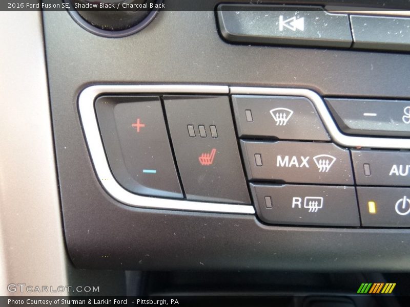 Shadow Black / Charcoal Black 2016 Ford Fusion SE