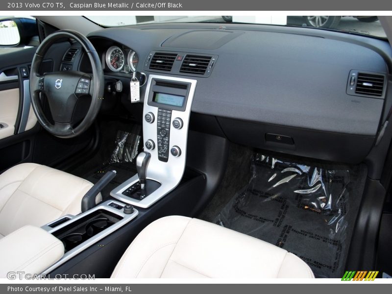 Caspian Blue Metallic / Calcite/Off Black 2013 Volvo C70 T5