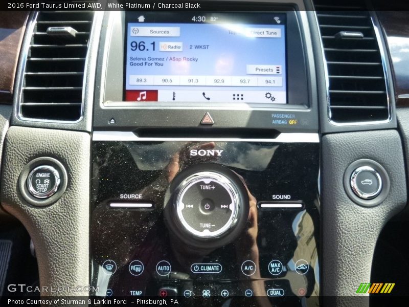 White Platinum / Charcoal Black 2016 Ford Taurus Limited AWD
