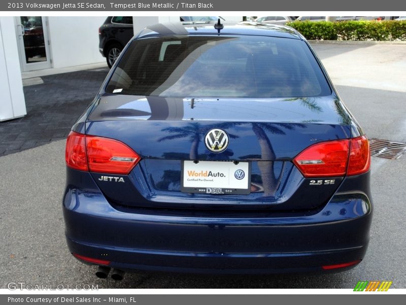Tempest Blue Metallic / Titan Black 2013 Volkswagen Jetta SE Sedan