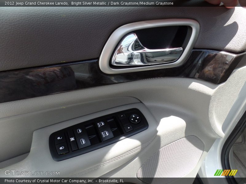 Bright Silver Metallic / Dark Graystone/Medium Graystone 2012 Jeep Grand Cherokee Laredo
