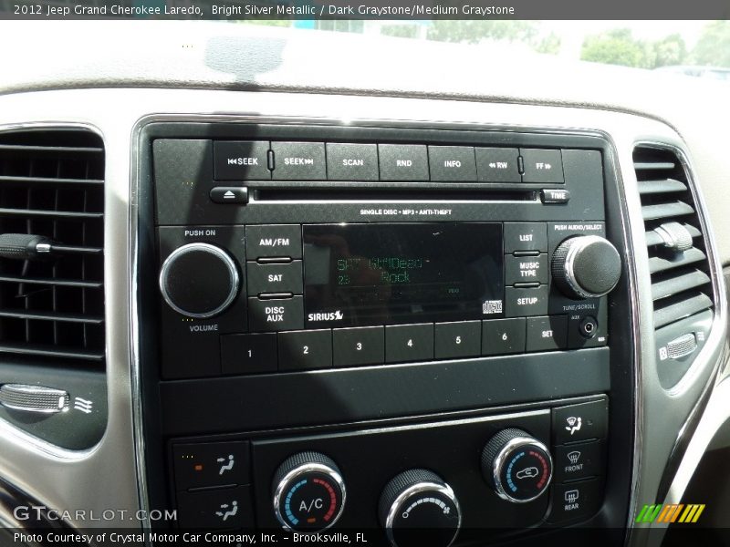 Bright Silver Metallic / Dark Graystone/Medium Graystone 2012 Jeep Grand Cherokee Laredo