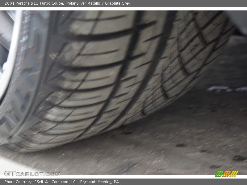Polar Silver Metallic / Graphite Grey 2001 Porsche 911 Turbo Coupe
