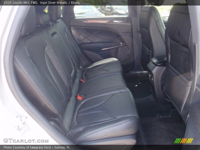 Ingot Silver Metallic / Ebony 2015 Lincoln MKC FWD