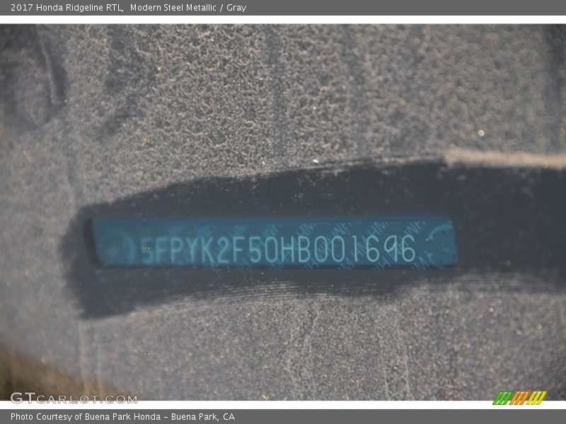 Modern Steel Metallic / Gray 2017 Honda Ridgeline RTL