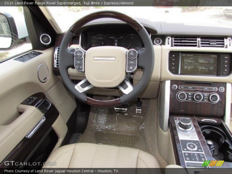 Fuji White / Espresso/Almond 2016 Land Rover Range Rover Supercharged