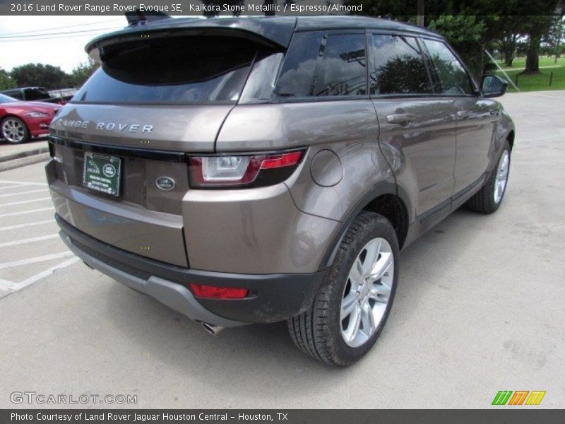 Kaikora Stone Metalllic / Espresso/Almond 2016 Land Rover Range Rover Evoque SE