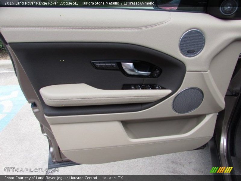 Kaikora Stone Metalllic / Espresso/Almond 2016 Land Rover Range Rover Evoque SE