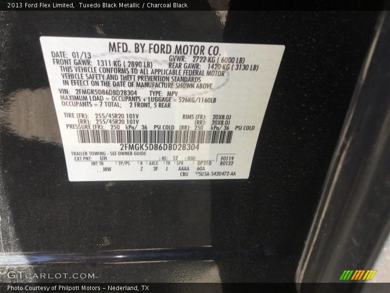 Tuxedo Black Metallic / Charcoal Black 2013 Ford Flex Limited