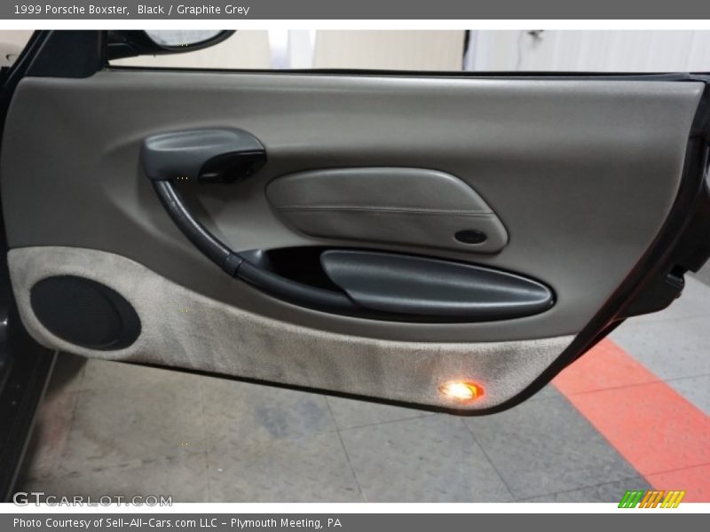 Black / Graphite Grey 1999 Porsche Boxster